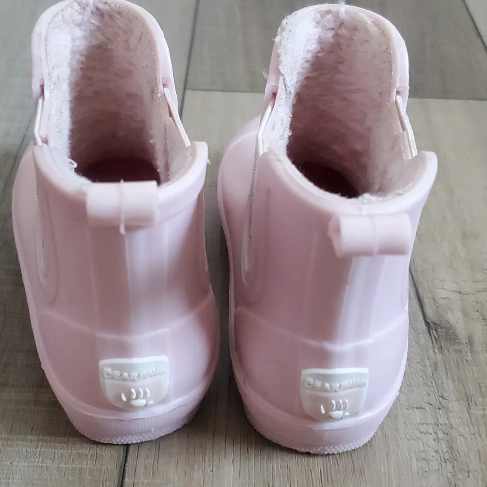 Toddler Bearpaw rainboots